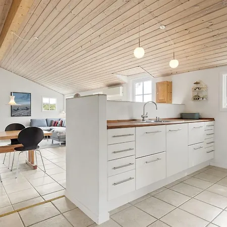 Feriehus Gjuro - 400m From The Sea By Interhome Hjørring